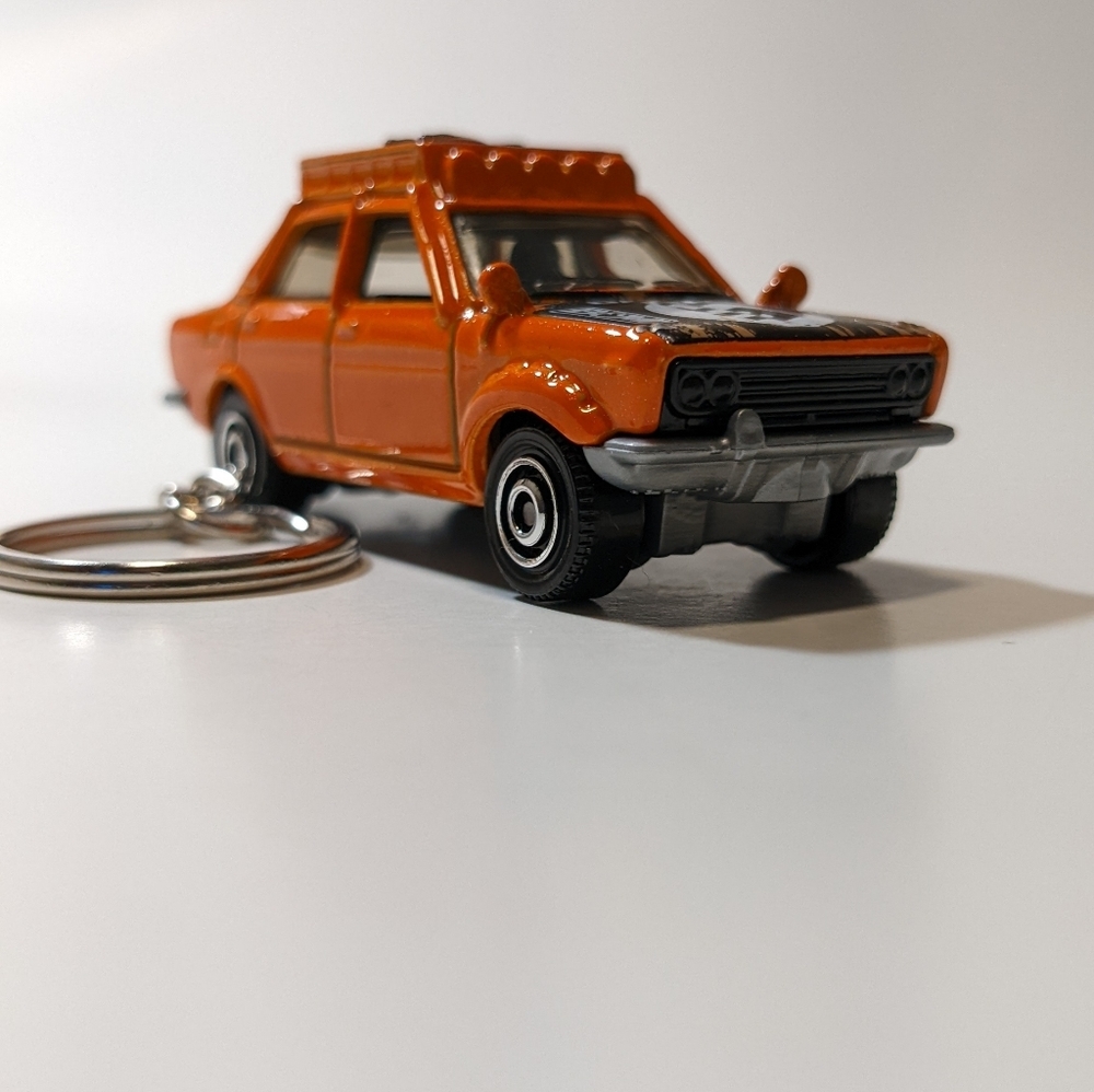 Datsun 510 Rally Car Keychain Hot Wheels